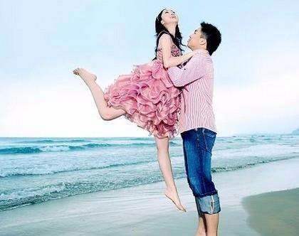 卵巢囊肿也是女性常见妇科疾病，卵巢囊肿分为生理性和病理性的。那么卵巢囊肿综合征究竟是怎么回事呢？卵巢囊肿影响生育吗？