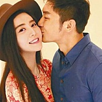 首先当然是作为大家公认的女神范冰冰的老公了，李晨作为她的老公，人气就已经爆棚，再加上他参加了奔跑...