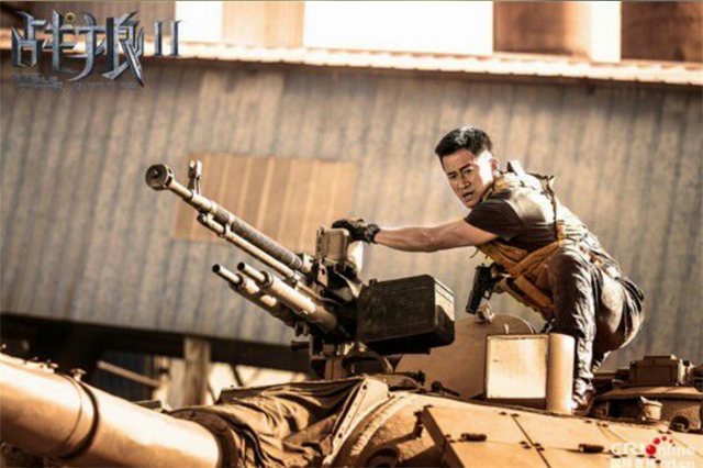 这个暑期的影院被《战狼2》占了大半江山，街头的热议，票房的节节飙升，吸引着我。于是，在一天下午，走进了久违的影院，去一睹影片的风采。