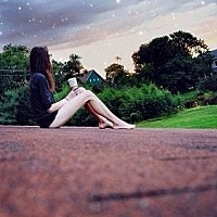 其实在感情面前，我们都很现实 不知不觉就到了谈婚论嫁的年龄。 许多年以前，你喜欢我，我喜欢你，...
