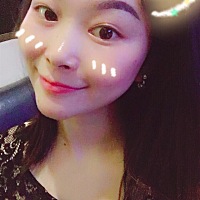 从怀孕到现在一直都在用绮雯护肤品，最开始还挺担心的，不过看着好多宝妈都在用，并且都生出了健康宝宝...