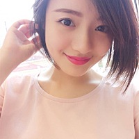 用的内调外养的东西，把脸上的雀斑和妊娠斑全部淡化掉了，脸上现在干干净净的😄