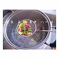 在减肥路上越走越远。宝贝的手工面实在也太吸引我了😄每次宝贝吃麻麻都会偷偷给自己那份也下下去。  ...