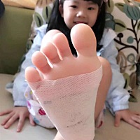 ♡  暖心足贴      宝宝的健康，需要妈妈用心呵护      暖心足贴👉🏻提高身体免疫力      让宝宝健...