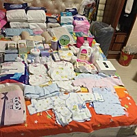 所以物品齐全 等宝宝出世 预产期一月十二 不知道男宝女宝 好期待呀