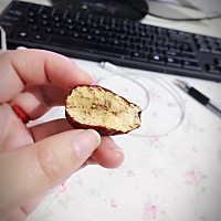 这个点，吃我的钙和磷脂，35岁以后，补钙成为必须，不管你有什么样的理由，有钱没钱钙片还是能吃得起的[...