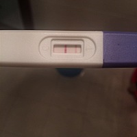 亲们 能帮我看看这个是怀孕了吗？ 我有点懵！