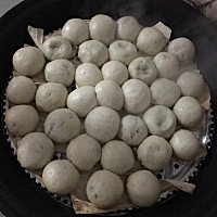 婆婆做的豆包，薄皮大陷！😋