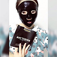 今天没上班真自，来贴面膜舒服一下