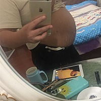 怀孕八个月 3天 不知道是女孩还是男孩 他们都喜欢女孩 第一胎管他那么多干嘛 然后婆婆说 生一个太孤单了...