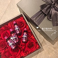 今天刷手机的时候，看到很多人在感慨，感慨时间过得太快，还没好好放纵自己就又老了一岁；感慨2017生活...