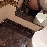 18年，你是我跟你爸爸的礼物哦，加油快点健康的来到我们身边。爱你么么哒……