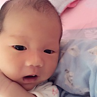 有一个人带娃的吗。   娃三个半月了，宝宝长得还行17斤了，一天几乎都我抱着，真的很累，虽然有个婆婆，...