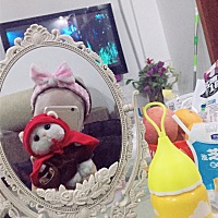 专家研究表明 孕期不护肤 皮肤衰老13岁 所以猫娃提醒各位孕妈们 千万不要因为怀孕而忽略了护肤保养哟 。...