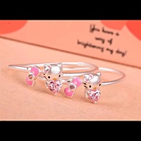 嘻嘻，为我的小公主准备的礼物，是不是太早了点呢、还有五个月呢