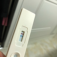 12月17号月经，30号晚上11点排卵，到今天已经第八天了，从昨天开始有反胃四肢无力现象，测试白板！是不...