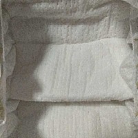 宝妈们帮我看看这几款鞋子和尿不湿那款好谢谢大家啦