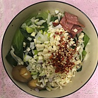 挑战油泼面😋