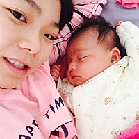 从1月17日，宝宝可以自己躺着玩一个小时啦～一天抱一两个小时就可以喽～开森～。                      ...