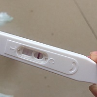 末次月经12月3日，上星期1月14号推迟十天测出印（实际比图片还深），当天去医院血检孕酮5.6（单位不同换...