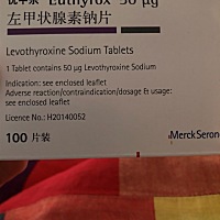 今天去做了孕前检查，医生看了甲状腺的单子后，让我吃优甲乐（左甲状腺素钠片），说一个月后去复查，有...