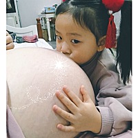 还有42天就要卸货了，好期待带你来到这个世界，姐姐每天都在和你对话，同样期待着小油的到来！