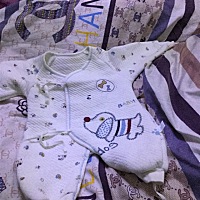 大家有没有这种情况？每次躺在床上宝宝就动的特别欢愉，然后就特别希望宝爸也能感受一下宝宝的胎动，但...