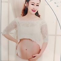 用手机拍相册上的照片，真的是不够清晰啊😣七个半月的大肚照😂😂😂