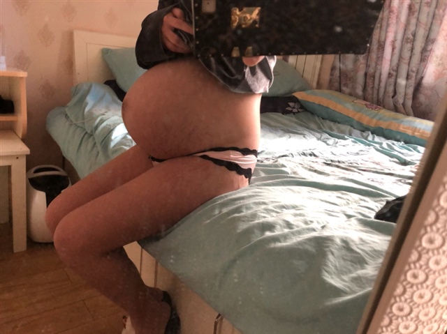 请忽略我的大粗腿😂😂