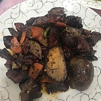 今天小年，我们两个没有大鱼大肉，做三个小菜 全失败了哈哈哈😄