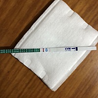 自己应该是怀孕了，验孕纸测的结果如下。心里既紧张又期待，还没学会如何做个孕妈，有点心理尴尬，不过...