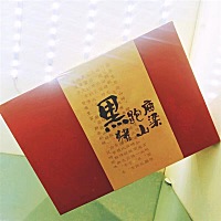今儿中午下厨，关键是吃上了我最爱的川味儿香肠知道四川的腊肉跟麻辣香肠是独有的特色之一，都超好吃，...