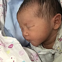 半夜12点多羊水破了，4.45生产一女，终于凑成一个好字