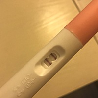 大姨妈已经迟到了，我大概知道原因了。昨天跟老公说，情人节我准备了一份特别的礼物给你。