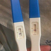 第一次要小孩，大姨妈一直准，一直有记录，根据记录排卵期两次同房，昨天本来该大姨妈结果没来，一般都...