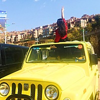 求答，距离上次例假已有40天，早上偶尔有呕吐，乳房胀痛，这是怀孕征兆吗？为什么早孕试纸测不出来呢？