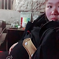 为什么吗五个月宝宝在晚上动胎动太厉害了，谁能告诉我啊，咋回事