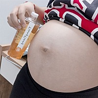 有没有宝妈有掉发严重的困惑，生完宝宝坐月子也是掉发严重的高峰期，可以试试我这个产品，我自己从一胎...