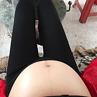肚大如球😂还有两个月就要生了，害怕。