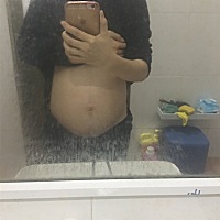 八个多月的肚子算小吗，怀孕后除了肚子其他地方都没有胖过，怀孕后重了16斤不到