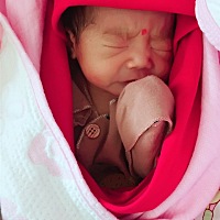 历时五个月的区别！哈哈，如果孩子不是用来玩，那将毫无意义！祝我闺女每天快乐！