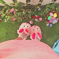 新手妈妈，今年24岁，怀孕🤰23周 ，有没有六月预产期的宝妈小姐姐们.或者群.拉我一下.谢谢🙏🏻.