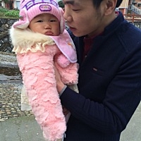 哎，家家都有本难念的金，公婆人还是蛮好的，就自己老公不听话，爱赌，二宝已经生了，希望你担起做爸爸...