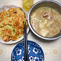 孕妇总是想着吃😂    土豆饼   白菜粉条炖豆腐