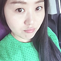 高领孕妇的悲哀，怀孕两个月了，就吃着叶酸片，其他什么也没吃，平时不喜欢吃菜，不知道要不要补点维生...