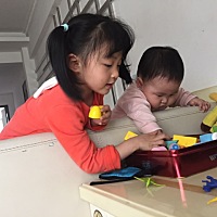 💃💃家有俩娃的好！相亲相爱！