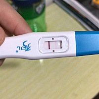姐妹们帮我看看我是不是怀孕了