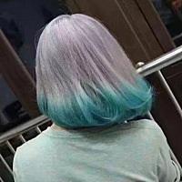 月子期间有洗头洗澡的吗？因为在的地方是大夏天，每天都30几度，真的难受！