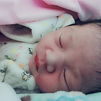 39周➕4医生说羊水太少很危险提前刨宫产，出来那一刻就听说是女孩，当时所有痛苦都没了……😄6斤2两健...