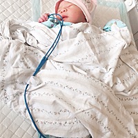 我的小公主提前十天出来啦。妈妈超爱你